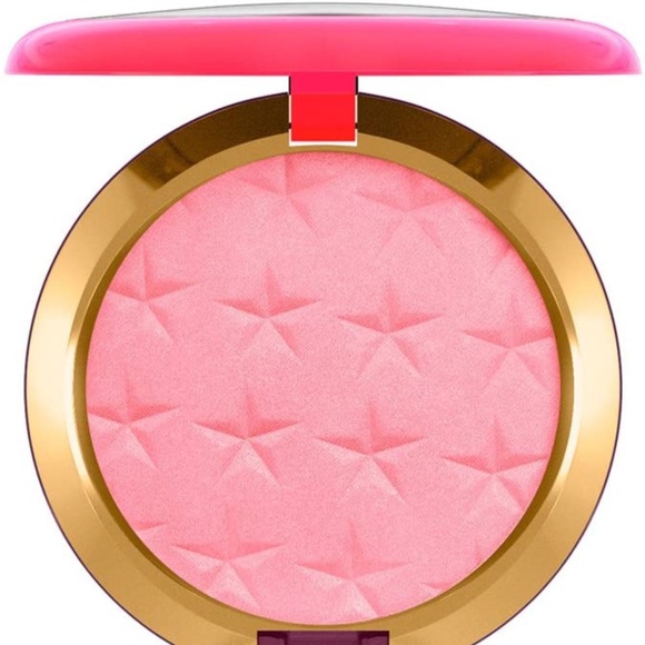 MAC Cosmetics Other - MAC MAGIC DUST POWDER / NUTCRACKER SWEET # YUM YUM